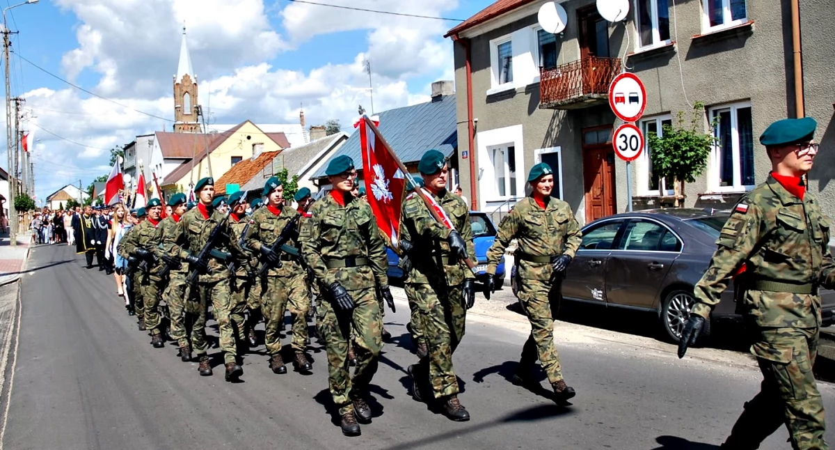 święta/uroczystości, Pamięć bohaterach wojny uroczystości Sochocinie - zdjęcie, fotografia
