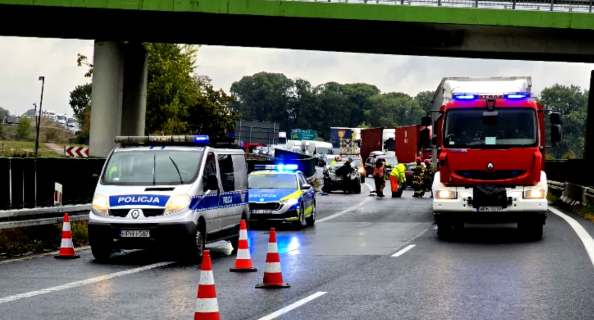 wypadki, Policja trzech zdarzeniach samym czasie siódemce - zdjęcie, fotografia
