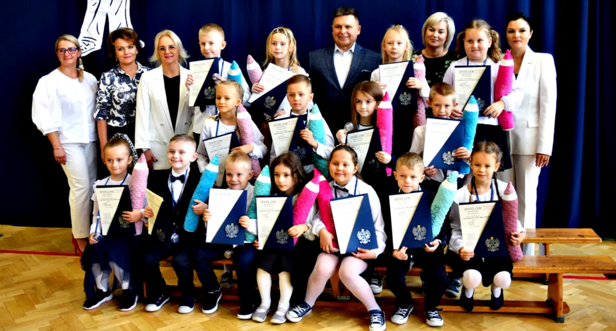 imprezy szkolne, Święto pierwszoklasistów ślubowanie Siedlin - zdjęcie, fotografia