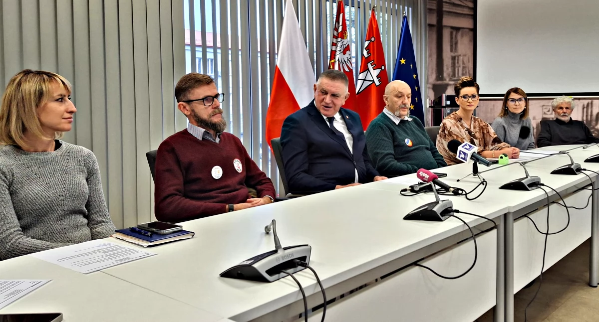 samorząd, Pomoc dzieciom Ukrainy będzie kontynuowana - zdjęcie, fotografia