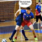 W kadrze Kamil Gajewski (Orlęta Baboszewo) i Emil Wachol (GKS Gumino).