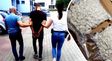 Dwaj mężczyźni aresztowani - ponad 5 kilogramów narkotyków w warsztacie w Strubinach